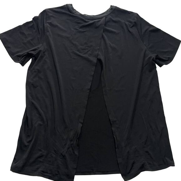 Fabletics Shirt Womens Medium Black Vivienne Split Back‎ Tee - Picture 4 of 8